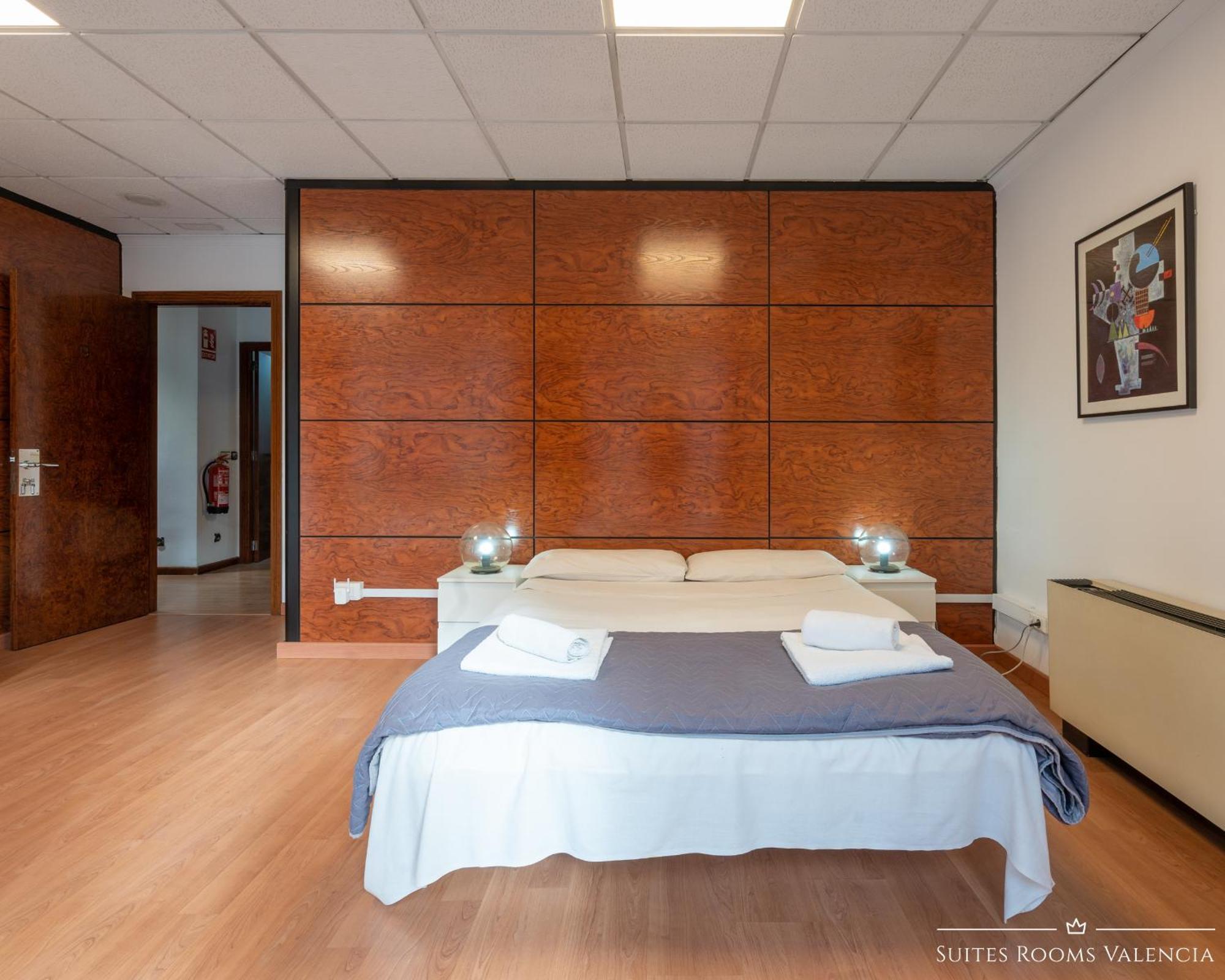 Pension MonaLisa Luxury Suites Valencia Bagian luar foto
